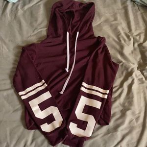 Cropped hoodie